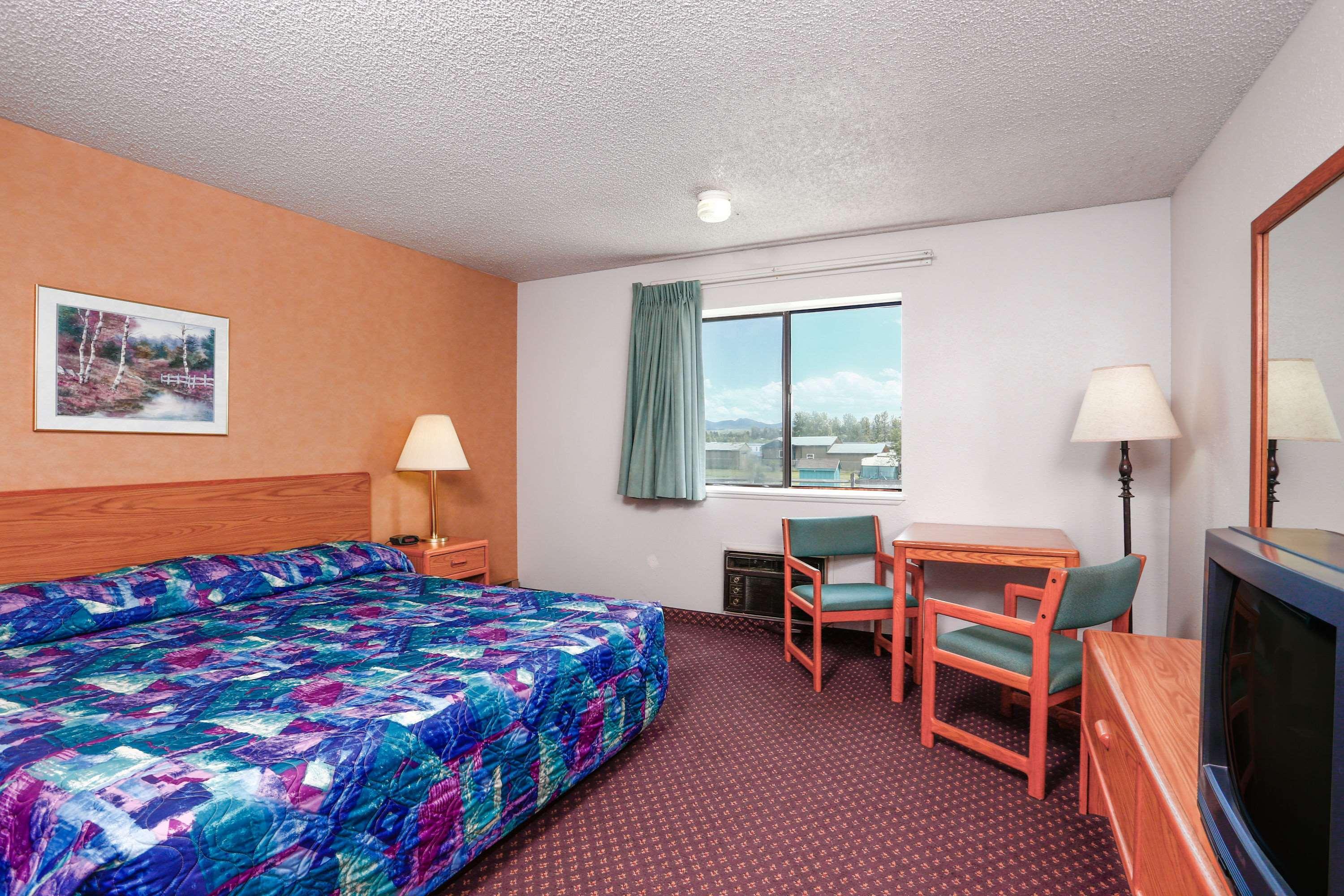 Travelodge By Wyndham Deer Lodge Montana Екстер'єр фото