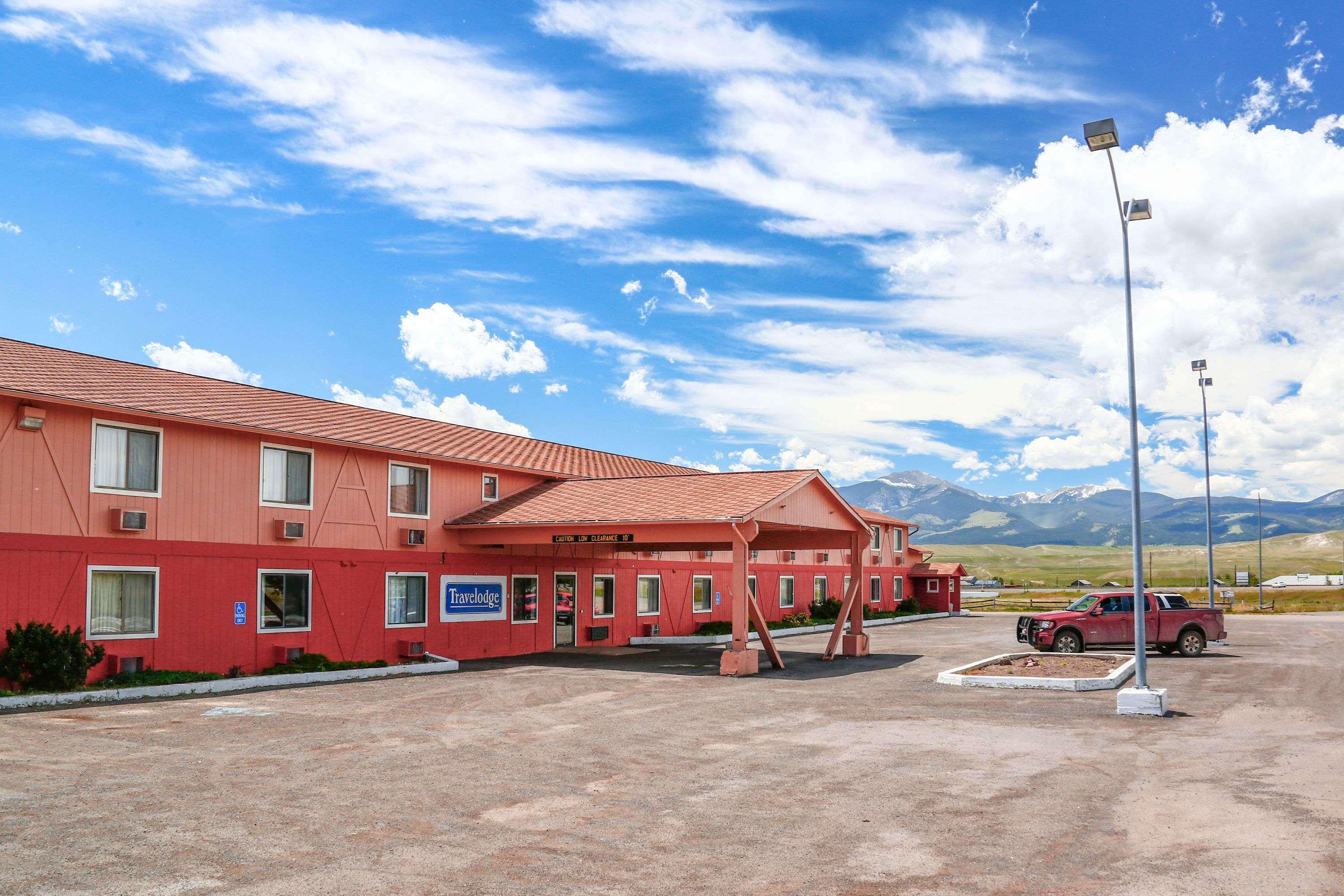 Travelodge By Wyndham Deer Lodge Montana Екстер'єр фото
