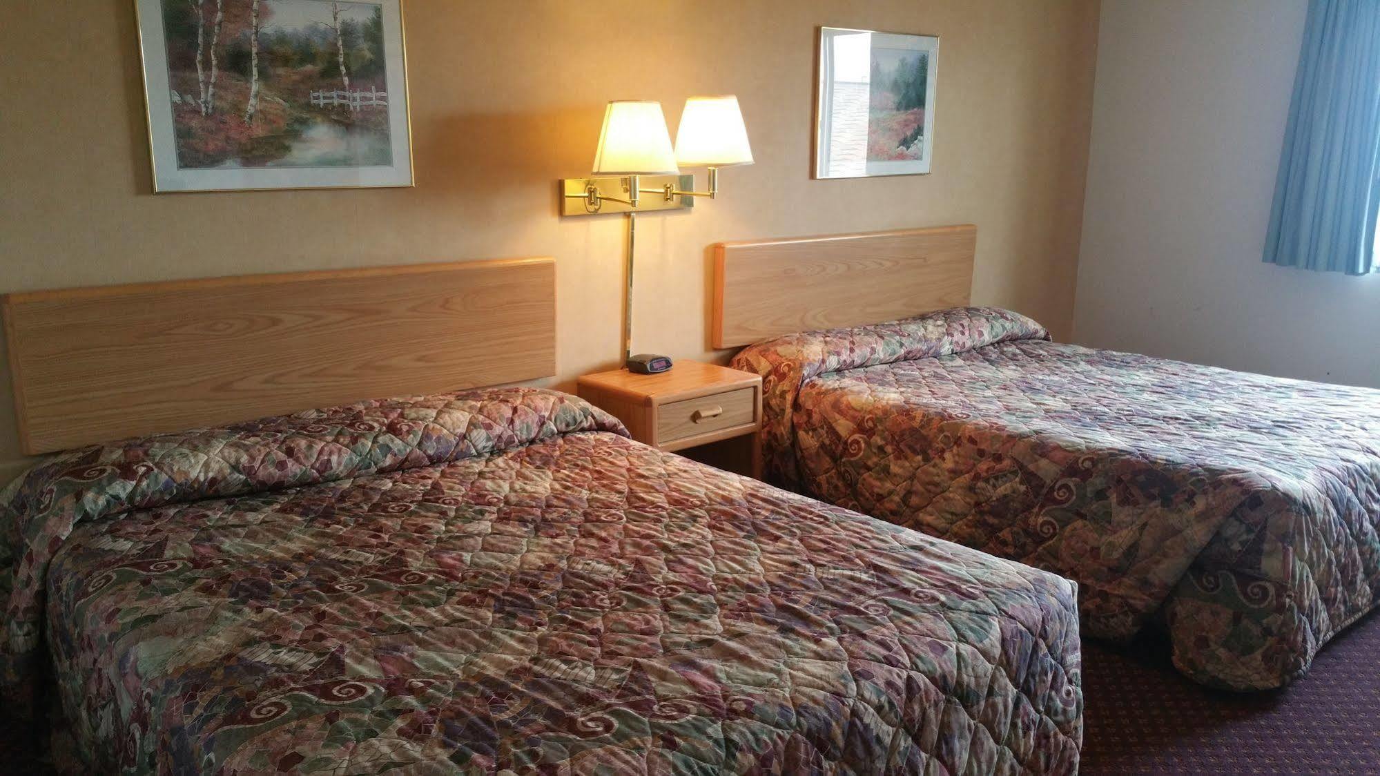 Travelodge By Wyndham Deer Lodge Montana Екстер'єр фото